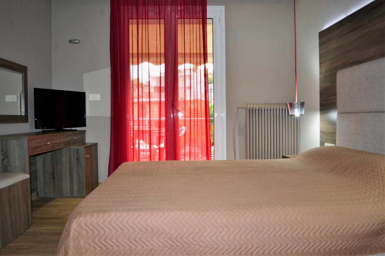 Ritsas Hotel Toló Kültér fotó